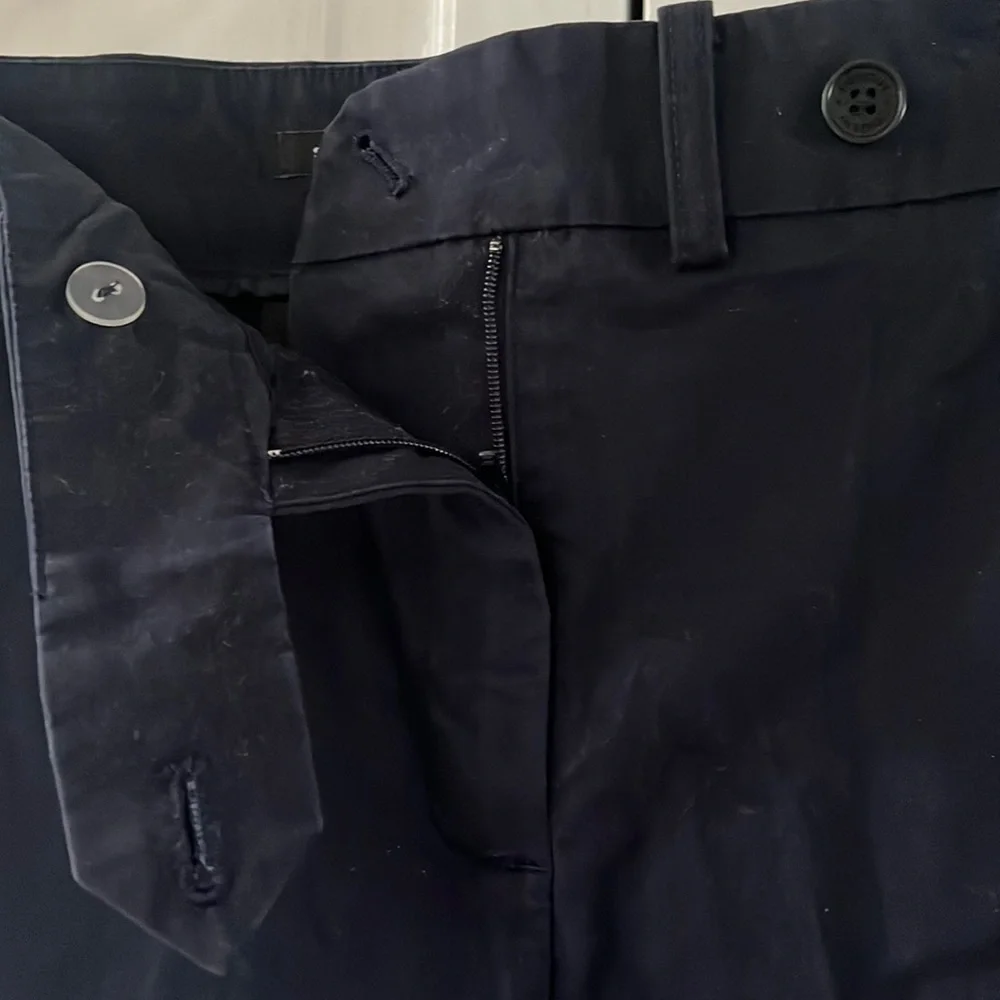 Jones New York Bermuda Shorts Navy Twill Cotton Blend Stretch Shorts w/Side Slit - Picture 7 of 13